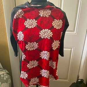 —-SOLD— Lularoe T- 3/4 shirt shirt!